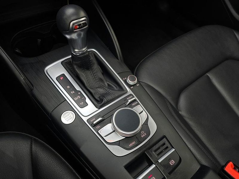 2014 Audi A3 2.0 TDI Dynamic 8V photo 9