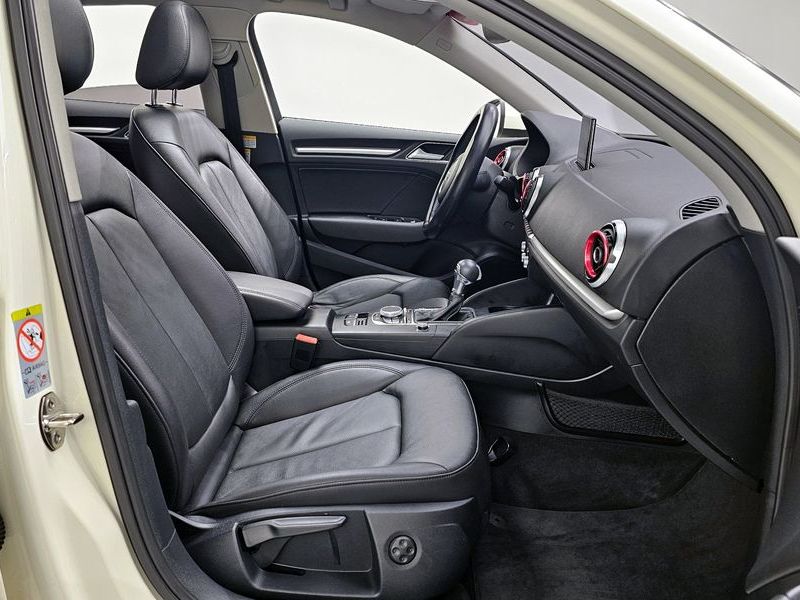 2014 Audi A3 2.0 TDI Dynamic 8V photo 11