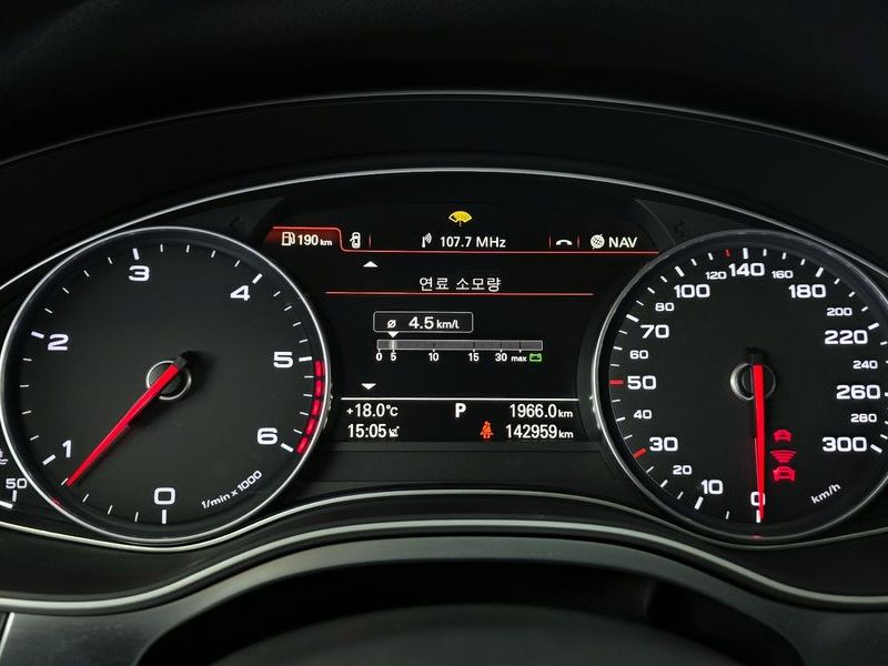2015 Audi A7 45 TDI Quattro Dynamic 4G photo 8