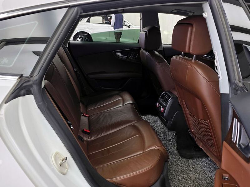 2015 Audi A7 45 TDI Quattro Dynamic 4G photo 12