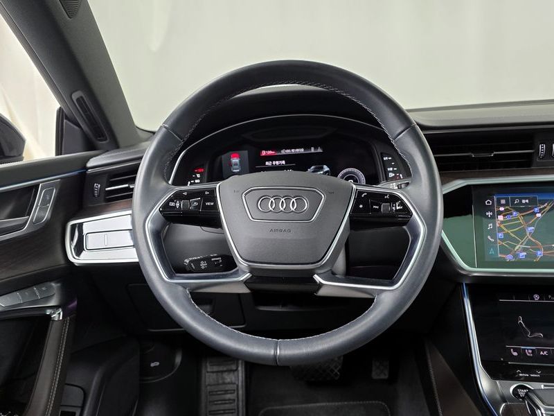 2023 Audi A7 55 TFSI Quattro Premium photo 13