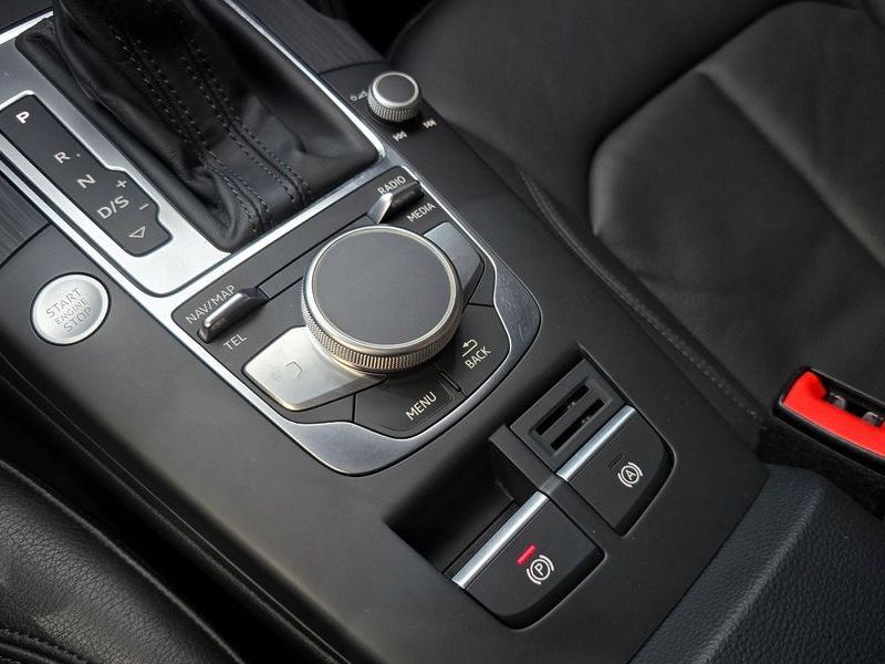 2018 Audi A3 40 TFSI 8V photo 17