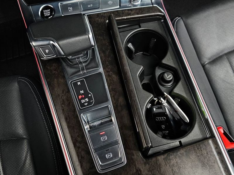 2021 Audi A6 45 TDI Quattro Premium photo 9