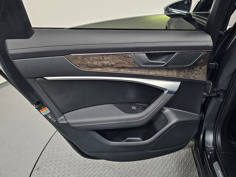 2021 Audi A6 45 TDI Quattro Premium photo 25