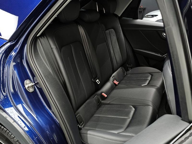 2023 Audi Q2 35 TDI photo 11