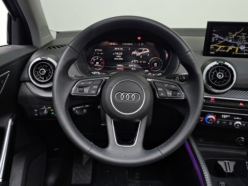 2023 Audi Q2 35 TDI photo 13