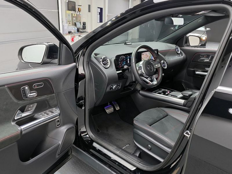 2023 Mercedes-Benz A-Class GLA250 4MATIC photo 10