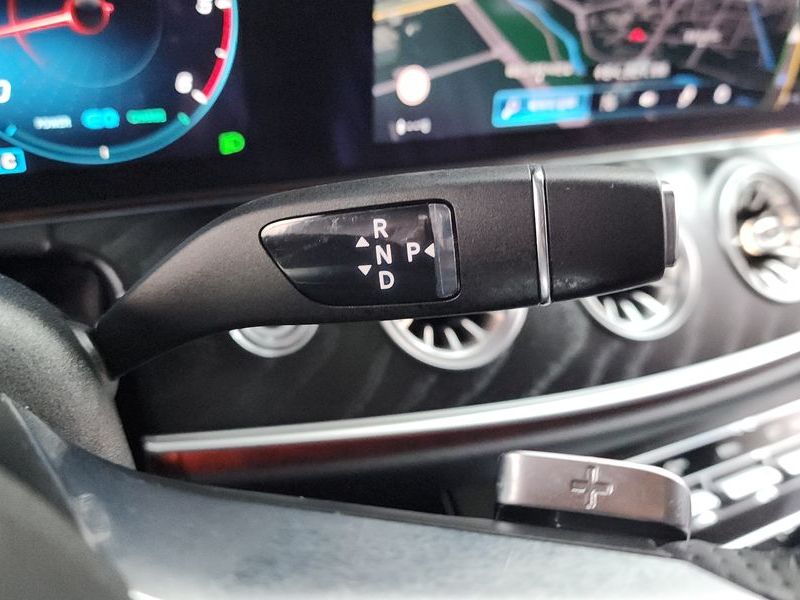 2022 Mercedes-Benz S-Class CLS300d 4MATIC photo 9