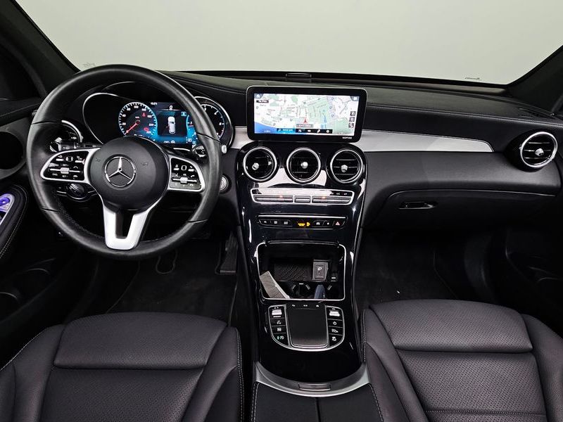 2021 Mercedes-Benz C-Class GLC220 d 4MATIC photo 7