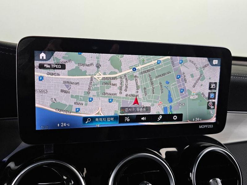 2021 Mercedes-Benz C-Class GLC220 d 4MATIC photo 14