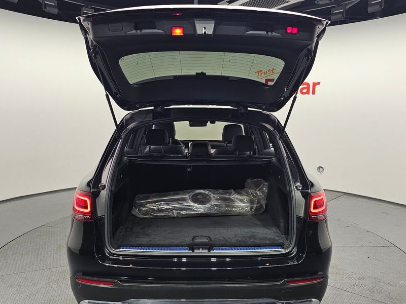 2021 Mercedes-Benz C-Class GLC220 d 4MATIC photo 20