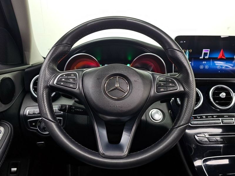 2018 Mercedes-Benz C-Class C220 d Avantgarde photo 13