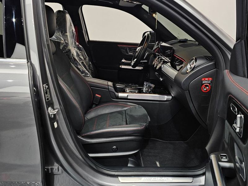 2021 Mercedes-Benz B-Class AMG GLB35 4MATIC photo 11