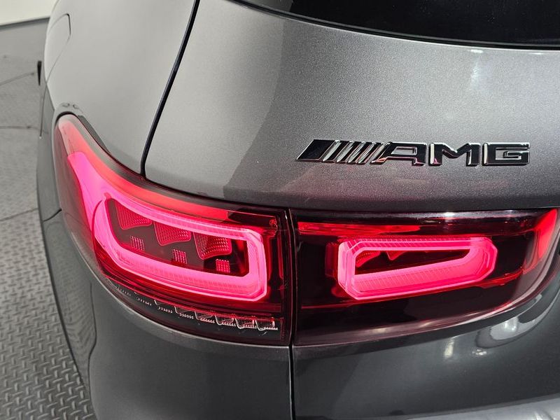 2021 Mercedes-Benz B-Class AMG GLB35 4MATIC photo 23