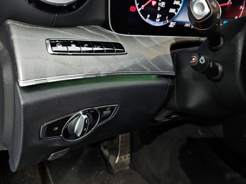 2020 Mercedes-Benz S-Class CLS450 4MATIC AMG Line photo 16