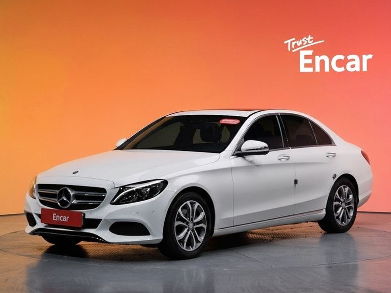 2017 Mercedes-Benz C-Class C200 Avantgarde photo 1