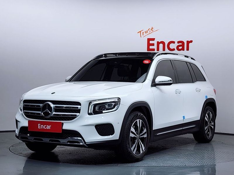 2021 Mercedes-Benz B-Class GLB220 photo 1