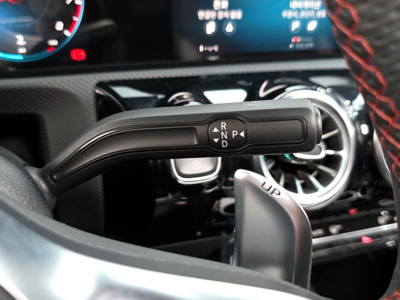2022 Mercedes-Benz A-Class AMG A35 4MATIC Sedan photo 9