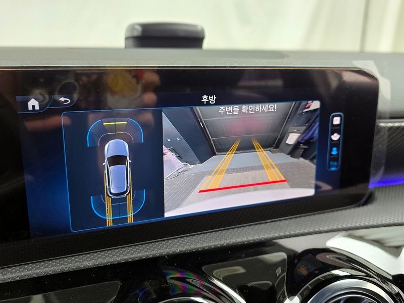 2025 Mercedes-Benz A-Class A220 Hatchback photo 15