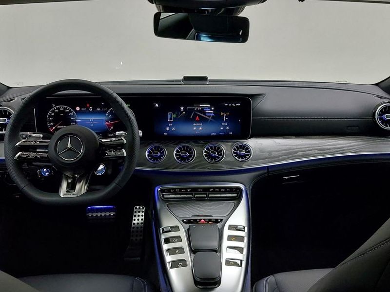 2026 Mercedes-Benz AMG GT 4Door 43 4MATIC+ photo 7