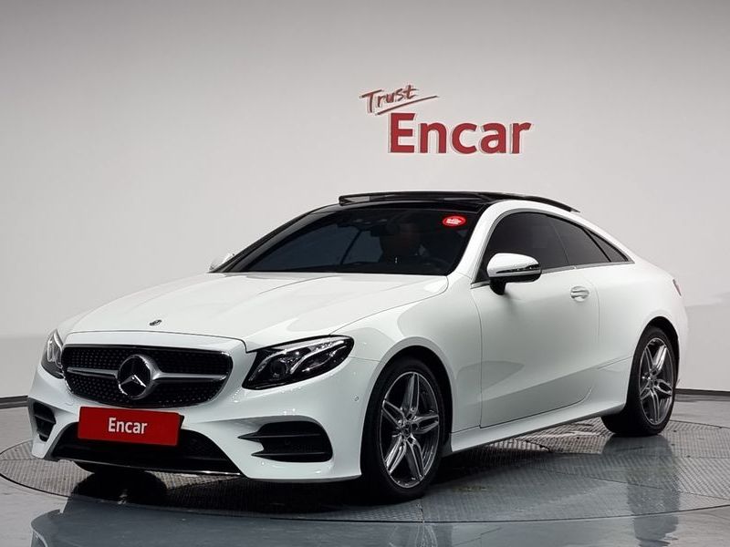 2018 Mercedes-Benz E-Class E220d Coupe photo 1