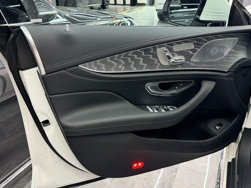 2025 Mercedes-Benz AMG GT 4Door 43 4MATIC+ photo 12