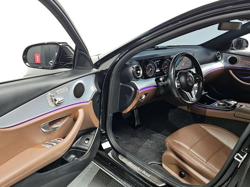 2020 Mercedes-Benz E-Class E250 Avantgarde photo 10