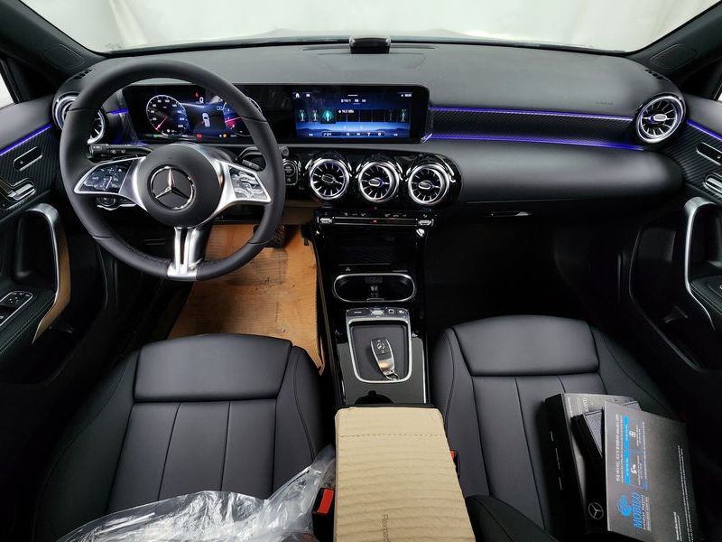 2025 Mercedes-Benz A-Class A220 Hatchback photo 7