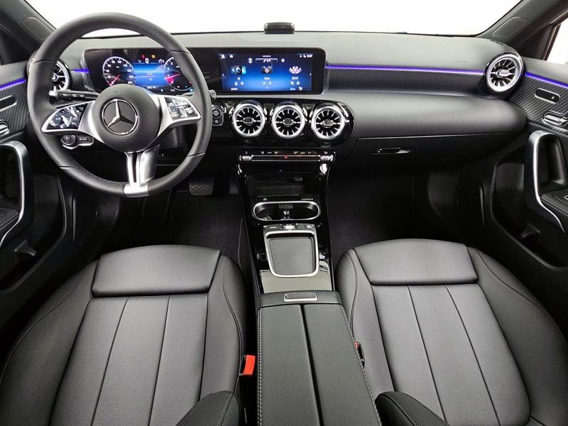 2025 Mercedes-Benz A-Class A220 Hatchback photo 7