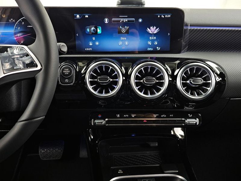 2025 Mercedes-Benz A-Class A220 Hatchback photo 15