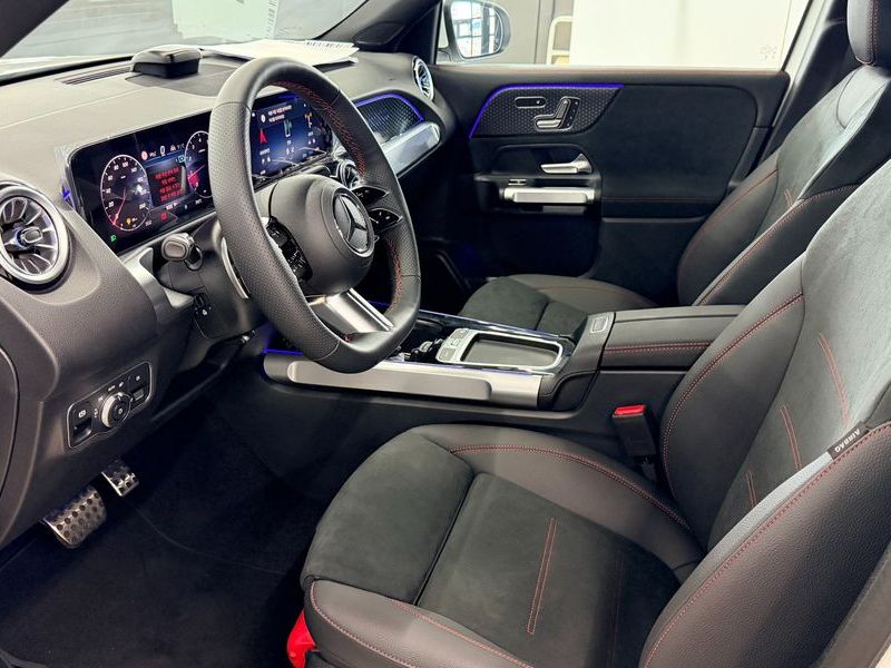 2025 Mercedes-Benz B-Class GLB250 4MATIC photo 7