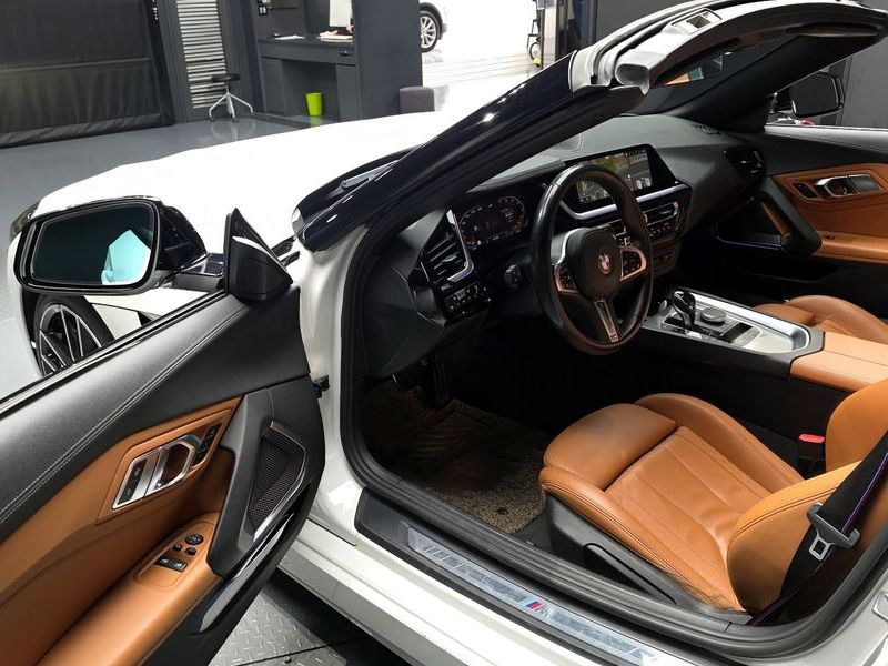 2020 BMW Z4 sDrive20i M Sport photo 10