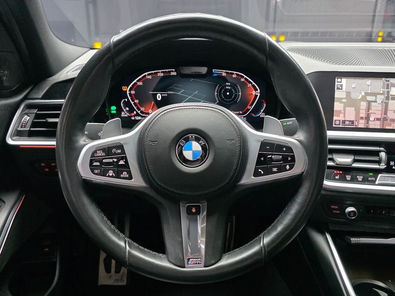 2021 BMW 3 Series 320d M Sport photo 13