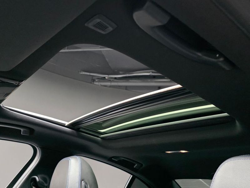 2021 BMW 3 Series 320d M Sport photo 19