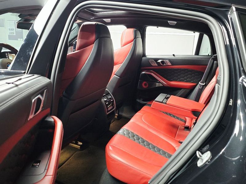 2021 BMW X6 4.4 Competition photo 11