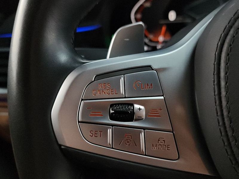 2020 BMW 7 Series 730Ld xDrive M Sport photo 16