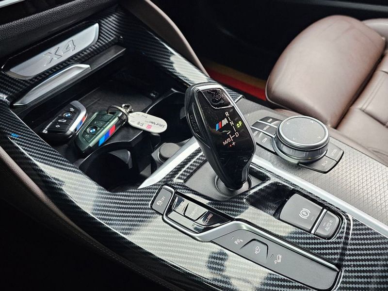 2020 BMW X4 xDrive20i M Sport X photo 9