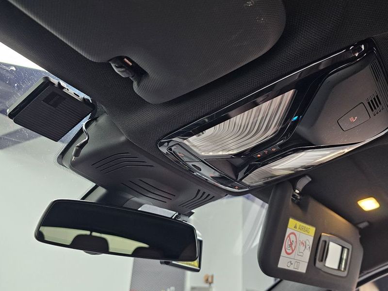 2020 BMW X4 xDrive20i M Sport X photo 19