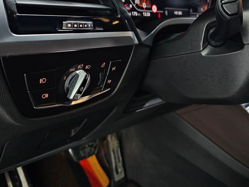 2020 BMW X4 xDrive20i M Sport X photo 20