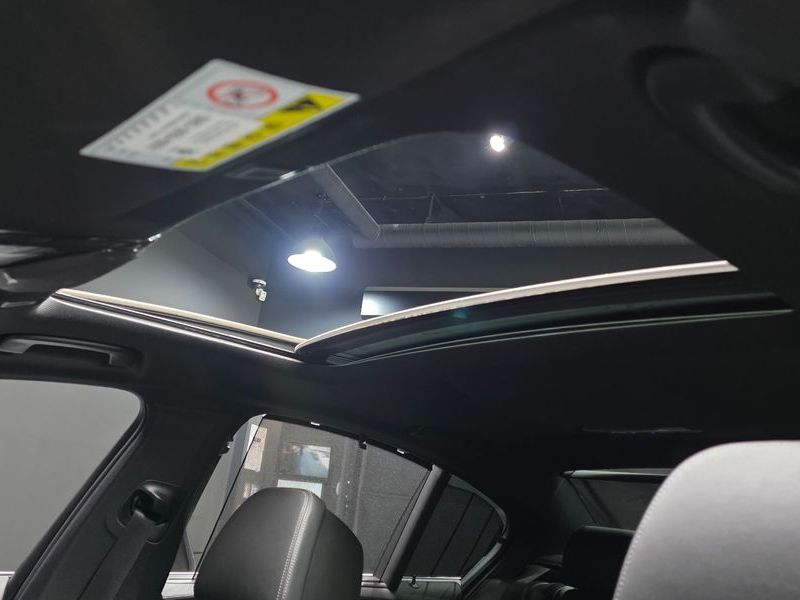 2019 BMW 5 Series 520d xDrive M Sport Package Plus photo 16