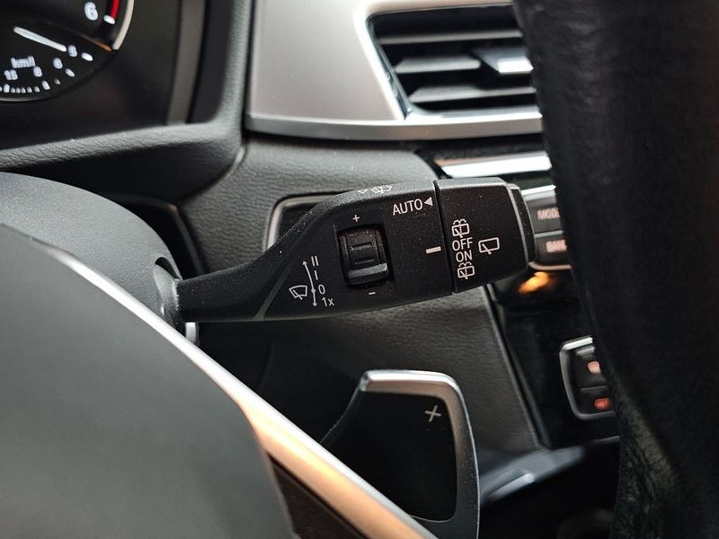 2020 BMW X1 xDrive 18d Advantage photo 15