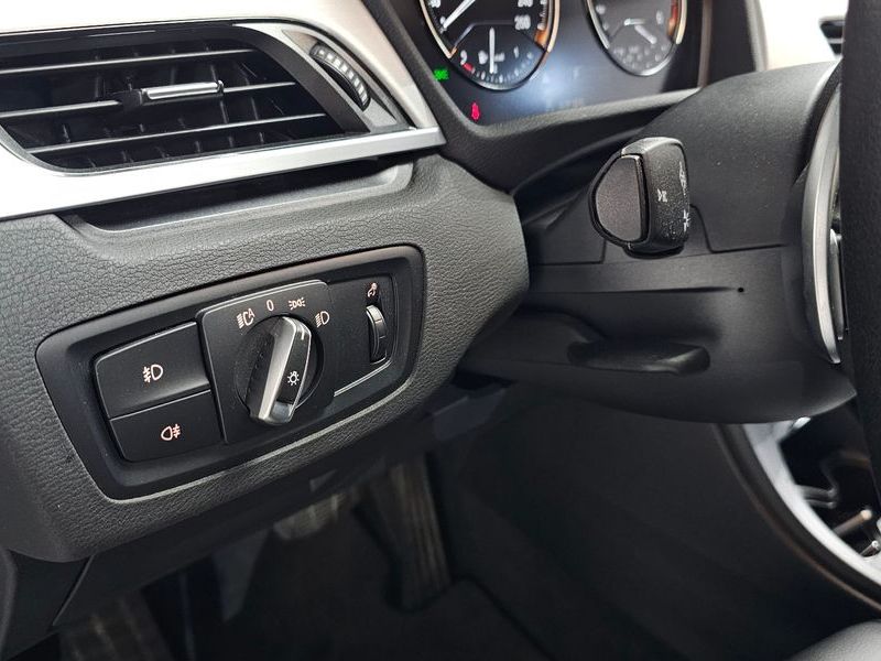2020 BMW X1 xDrive 18d Advantage photo 18