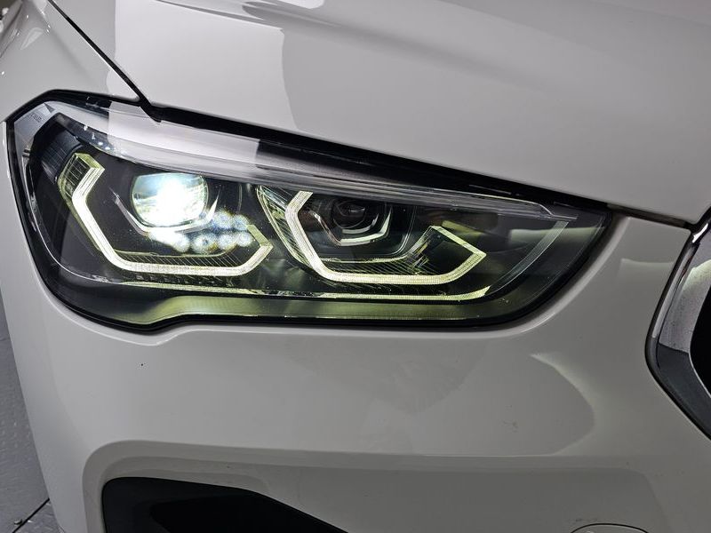 2020 BMW X1 xDrive 18d Advantage photo 22