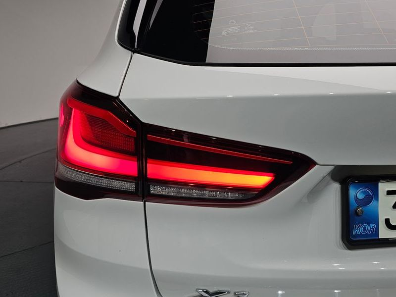 2020 BMW X1 xDrive 18d Advantage photo 23