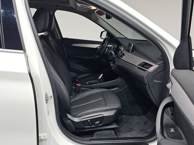 2020 BMW X1 xDrive 18d Advantage photo 26