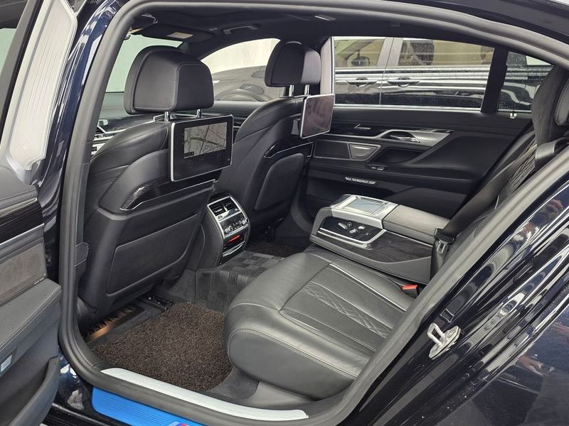 2018 BMW 7 Series 730Ld xDrive M Sport photo 26