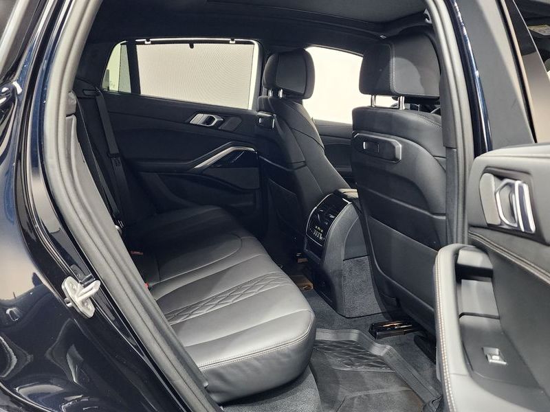 2024 BMW X6 xDrive40i M Sport photo 11