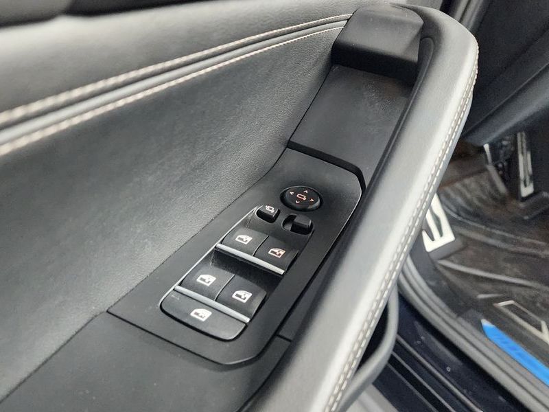 2024 BMW X6 xDrive40i M Sport photo 28