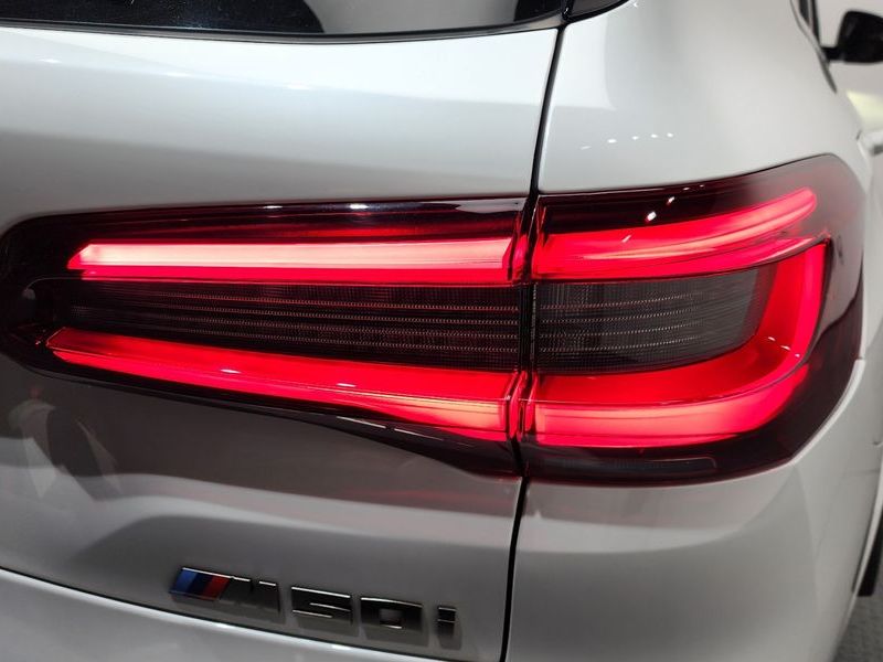 2022 BMW X5 M50i photo 23