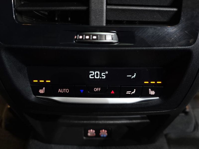 2022 BMW X4 xDrive20i M Sports Pro photo 18